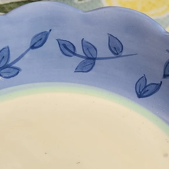 🌿 Pfaltzgraff Summer Breeze Embossed Side Dishes – Set of 2 Scalloped Stoneware - Picture 8 of 11